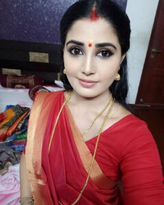 Sandra Amy Instagram - #mallu#gal#sethulakshmi##moonupennungal #