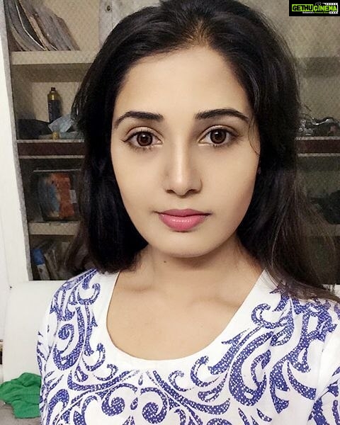 Sandra Amy Instagram - #beautifulme#selfie #athome#