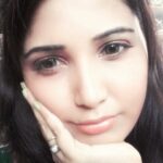 Sandra Amy Instagram - Gud mrnin :-)