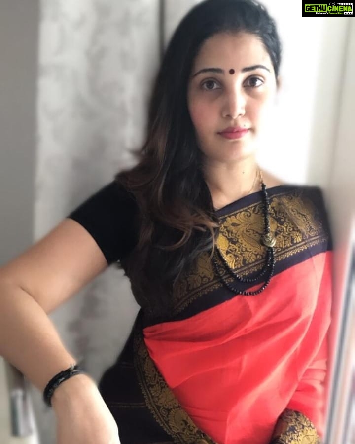 Sandra Amy Instagram - Saree @prettywears_ 😍😍