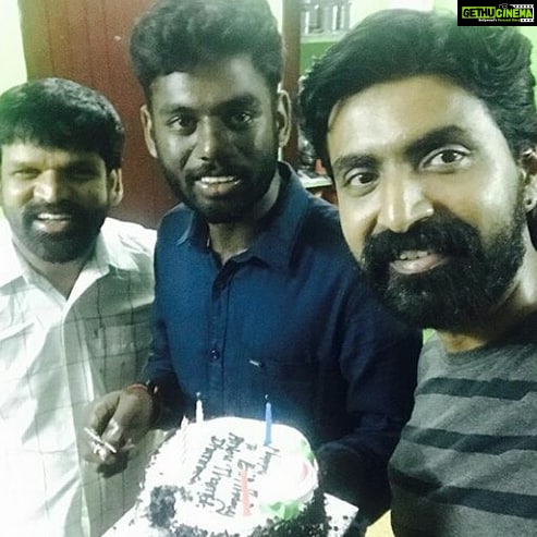 Sandra Amy Instagram - U nve fails to mk everyne happy around you.. @prajinpadmanabhan 😍😍😍😘😘😘😘 proud f u dear