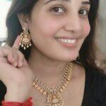 Sandra Amy Instagram - Neckpeice and earring @style_statement_by_shakthi .chk her page fr lot f collection's 😍😍😍😍😍