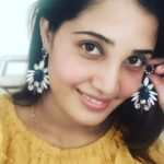 Sandra Amy Instagram - Pretty earrings @adornachennai 😍😍😍