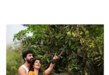 Sandra Amy Instagram - A traditional maternity shoot was our wild plan when we thought of this thr came @shotsbyvandana to hlp us out.she mde ths shoot asthetically and traditionally wt lots f props and traditional background..we just loved it nd kpt it as a "pokkisham" to reveal once we show our babies since 2019🙈🙈..thank u @shotsbyvandana fr ths lovely capture and ideas ,😍😍😍😍. Excited to share with insta fam lovelies😍🥰🥰🥰🥰 And this beautiful makeover done by @glossy_makeove darlin durga .i nve gv ma face to any make up artist to try mk up..frst time un kite koduthirukay..kapathitay dy 😂😂😂😘😘😘