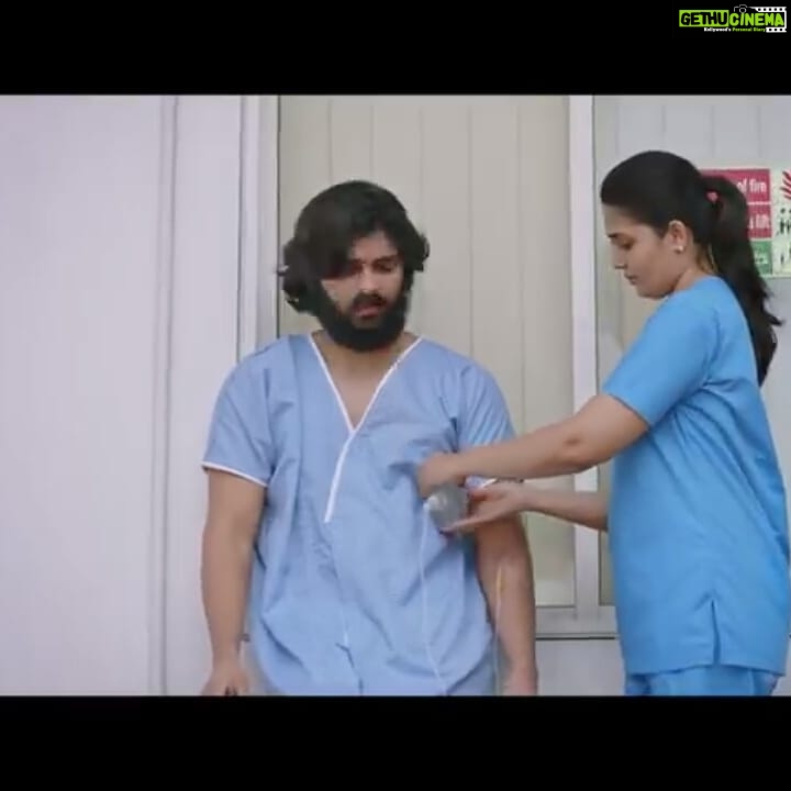 Sandra Amy Instagram - #VARMA# thnk u so mch frnds fr d response.. Its a small role still close to ma heart, its a dream cm tru fr me. Happy to hear trailer reviews. Thnks tp ech nd evryne who msgd me nd reacted 😇🙏🙏🙏🙏