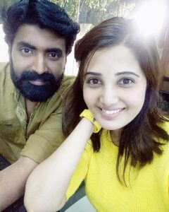Sandra Amy Instagram - 😍😍😍@prajinpadmanabhan