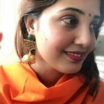 Sandra Amy Instagram - Statement earrings @_missphia awsme collections to grab 😍😍😍😍
