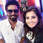 Sandra Amy Instagram – Frst selfie wt @makapa_anand 😍i m a big fan f him #fanmoment#