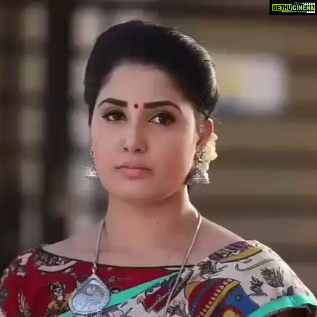 Sandra Amy Instagram - Kalpana vs malliga... Best scene 😂😂😂😜😜😜