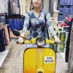 Sandra Amy Instagram - Nan kovama kelambiray 😛😜😂😂