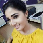 Sandra Amy Instagram - Gt ths cute earring from @shrisai_collections_jewellery 😍😍 A good store fr handmade jewels..