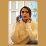 Sangeetha Bhat Instagram - When you are expecting an important call, Someone calls and says, " ಹಲೋ, myaam personal loan ಬೇಕಾ???? .......😑 #sangeethabhatsudarshan #sangeethabhat #actresslife #actressforever #actress #lifeasweknowit #gratitude #karnataka #bengaluru Bangalore, India