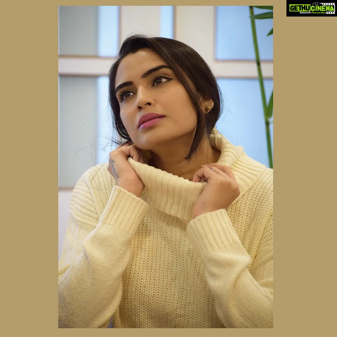 Sangeetha Bhat Instagram - Much of the difference you make tomorrow will start with what you do today.. #sangeethabhatsudarshan #sangeethabhat #selflove #actress #actresslife #actressforever #positivethoughts #quotesaboutlife #karnataka #bengaluru #gratitude #lifelessons #lifeasweknowit Bangalore, India