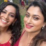 Sanjana Singh Instagram - It is wrap for a Golmaal shoot . start to end complete shoot in Mauritius , such an amazing positive team to work with each and everyones energies was very positive and high . I’m so glad to work with each and every person . special thanks to all the Assistant & technician, and the entire team of Golmaal 🔜 Can’t wait to see you all again @actorjiiva @actorshivaofficial @rajputpaayal @shwetakonnurmenon @suma.rana23 @hope.tanya @onlynikil @madhussneha @ponkumarandirector @ijaguarstudios