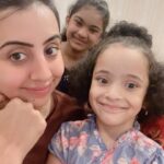Sanjjanaa Instagram - My best time spent is with my lovely babies … I love them so much ❤️❤️❤️ Wearing the “Nude” BB cream make up base from @official_dermacol_india , log in to www.Dermacolindia.In use my code DCSANJU during Chq our .. & get a unbelievable Discount .. Promotion partner @viral_reels_50k Karnataka, Bangalore