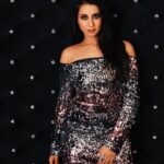 Sanjjanaa Instagram - Sanjjanaa Galrani launches a premium brand of blow dryer at Mirrors luxury saloon & spa . @SanjjanaaGalrani , @gotomirrors . 💝💝💝 visit mirrors saloon for There wow facilities of hair make up , nail extensions, hair extensions & the best service experience for any or every thing when it comes to the beauty saloon services in south india . 💝 mirrors is one amongst the top 5 Saloon brands in the country .. & I would like to congratulate chairperson Vijaylakhmi goodapathi gaaru to continuesly inspire us with her success stories . Photography by Hyderabad ‘s A’s photographer- @shareefnandyala . #influencercon2019 ,#influencerconference2019 #influencerconference #influencerconsulting #sanjjanaa #sanjana #glamourqueen , #swarnakhadgam #southindiancinema #sanjanagalrani Hyderabad High-tech City