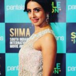 Sanjjanaa Instagram - #sanjjanaagalrani at #siimaawards2019 , sharing pics on the red carpet of #siimainqatar , #siimadayone , #siimaday2 , Thank u dear Reshma to hav made me look so good . Styled by #reshmagangji . Outfit by - #riazgangji Clutch by - @louisvuitton . Outfit @libasfashion.reshmariyaz Jewellry - #libas Ring by #gehnajewellers . @qatar.mod @qatarairways #qatartourism . Qatar Doha