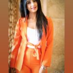 Sanjjanaa Instagram - It was a delight yesterday to witness the launch of , #Aivar my official tamil debut project trailer and my first stepping stone into the tamil film industry / tamil web series on the @sonylivindia application exclusively at #tajcoramandel , it was lovely to be accompanied by my mentor @ckkumaravel sir , @sameerbharatram , & the entire team of #Aivar , my cast #ashwinkakamanu with my directors #harsha ji & #vijay ji Of #brahhmacinecreations & my buddy @preetisingla ❤️❤️ bless us while the season one is getting ready to release in August and we are sure to shoot and rock it with the forthcoming season two as well in 2020 ! Yay ! Please watch the promo which is in set in my pictures . Hair & make up by naturalssalon / @page3annanagar . Thank you @ckkumaravel sir your team always makes me look so lovely 💝