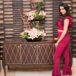 Sanjjanaa Instagram – Have you all ever shopped on the #shein app ???? Join the #sheingals now , hear is a new coupon code for all my followers , 2Sanjjanaa200 , It’s a  extra ₹200 off orders over ₹2000,the validation date is from 1st May 2019  to to 30.july.2019 . Log into @sheinofficial now & shop & enjoy the discounts . Coupon also valid for #men to shop @sheinmen_in , 💝💝💝 Photography by – @harshasprocreation . Mumbai, Maharashtra