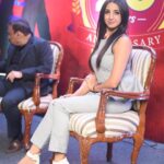Sanjjanaa Instagram - Such a pleasure to be celebrating #20years of successful journey of #countryclub with the inspiring chairman him self @rajeev3542 sir . 😊 🙏 The Chancery Hotels