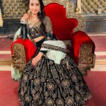 Sanjjanaa Instagram – So happy & proud to be associated with @neerusindia to hav draped me in the grandest lehengas & @tiraabytibarumals to have given me the real diamond studded look , in my show produced by The producers of #Bahubali @arkamediaworks , 
#Swarnakhadgam, can’t thank you @avnish003 enough 🥰🥰 so now you know where the gorgeous outfits & jewellery’s are coming from dear people 😊 💝

The show is on air on – 
Swarnakhadgham- telugu title !  @Etvtelugu – 
Shona talwaal – @colours Bangla channel -Bengali , 
Swarnakhad-Ghaa – colours Odia – orissa language , 
Illayathalapathy – in tamil – colours tamil channel . 😊 Ramoji Film city And Hyderabad City Tour