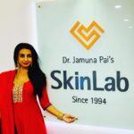 Sanjjanaa Instagram - Visited #jamunapai #skinlab , on Vittal Malaya road for some very beneficial beauty treatments, you must visit them and check them out, look inside for the treatment video 😍 Contact - 7259200200 SkinLab on Vittal Mallya Road . #Tollywood #TeluguCinema #Bahubali #TollywoodActress #Southindianactress #Sanjjanaa #Sanjana #Sanjjanaagalrani #Sanjanagalrani #bujjigadu #vasavadutta #swarnakhadgam #tamilfilmindustry #tamilactress #bollywoodactress #karnataka #swarnakhadgham , #illayathalapathy #sanjana #swarnakhadgham ❤️❤️ Dr. Jamuna Pai's SkinLab