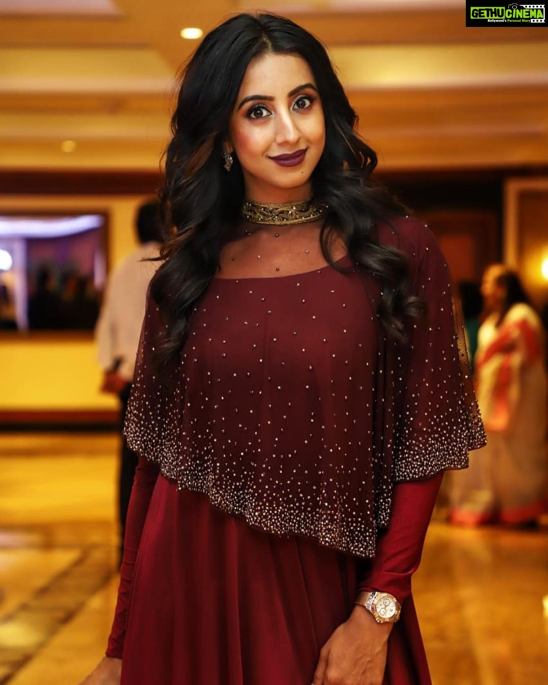 Sanjjanaa Instagram - #maharashtraachieversawards2019 was such a delight to visit , at the #tajlandsend #mumbai , falling in love with this city , congratulations @shaikfazilballys for the wonderful award win , #manymoretocome , your a inspiration #faazil ! ❤️