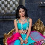 Sanjjanaa Instagram – Pics from our project which is currently on air @colorstvtamil @etvtelugu @etvteluguindia @colorsbangla #coloursodia @voot @youtube .  Wishing everybody a very happy Christmas and a very happy New Year from the entire team of @satyayata @yatanaveena @sanjjanaagalrani @arkamediaworks @sundipved  #Swarnakhadgam #illayathalapathy @ramojifilmcity @swarnakhadgamofficial , pics shot by @shareefnandyala 🙏It’s a blessing to be shooting for this show while it is on air and you have got so much appreciation from the audience of five states #AndhraPradesh #Telangana #TamilNadu #Odisha and #Westbengal . ❤️❤️ love to all ❤️ Ramoji Film City
