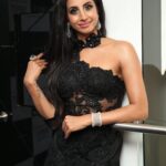 Sanjjanaa Instagram – Pics from the launch of @ikonic luxure & #depot a mens skin care from @gotomirrors luxury saloon in Hyderabad . Hyderabad Power Elec Engg Corp Banjara Hills (H O)