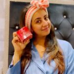 Sanjjanaa Instagram - Hi guys these days I am completely love with this anti-ageing cream by @official_dermacol_india … Go onto their official website www.dermacolindia.com Try this lovely anti ageing cream to make your skin feel firm and beautiful … use my discount code DCSANJU For a never before discount ❤️ Beautified by @manglabanasude 📸 @portraitbybhardwaj Shoot coordinate by @prettify_makeover Jewellry @rubansaccessories Designer @chandangowda_official @rentyourlook_by_chandangowda Assisted @momina.momo