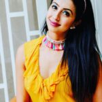 Sanjjanaa Instagram – Feeling yellow like a sunflower 💝🌻