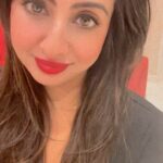 Sanjjanaa Instagram – Visit @official_dermacol_india , 
Use My exclusive referral code 
 “DCSANJU” shop the matte mania lipstick from there and get the look of my lips 😍 www.dermacolindia.com log in and order now .. India