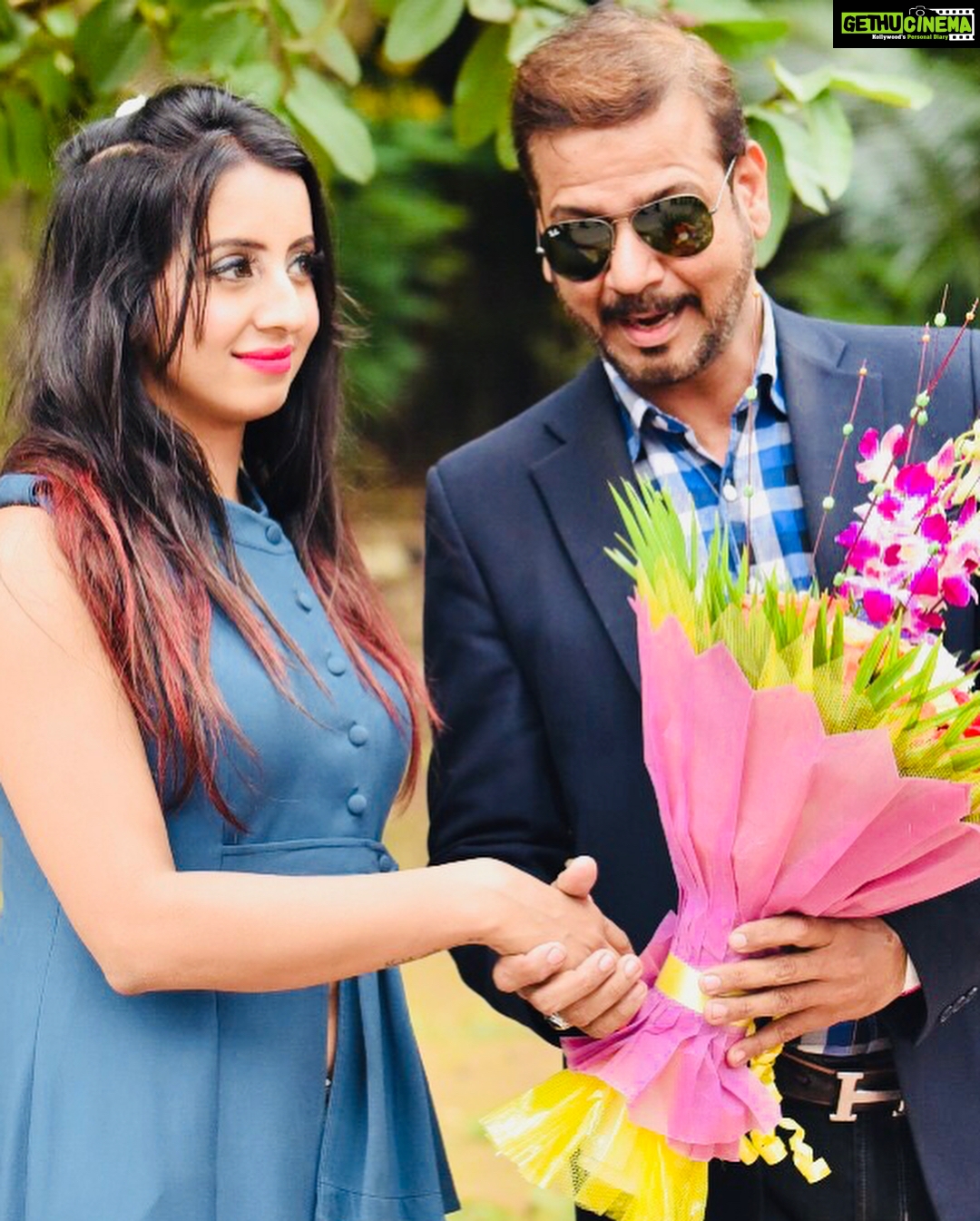 Sanjjanaa Instagram - #throwbacktuesday , pics of my last birthday , with these lovely kids , God has given me so much more than what I need, giving back to the society by such simple deeds of kindness of entertaining children in need give me the biggest high of happyness , going to do something as interesting as this again soon ā¤ļø š lots of love š to all my followers, if you truly love me even a little bit , make a child need very happy on my behalf ā¤ļø š have a nice day š #Tollywood #TeluguCinema #Swarnakhatgam #Arkamedia #TeluguFilmIndustry #TollywoodActress #Telangana #AndhraPradesh #MultilingualActress #Sanjjanaa #SanjanaGalrani #Sanjjanaagalrani #GlamorousQueen #bujjigadu #vasavadutta #swarnakhadgam