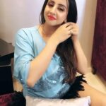 Sanjjanaa Instagram - #bheemlanayak latest song that I am completely in love with of @pawankalyan the legend himself ❤️ #celebrityinfluencer #indianfilmactress #southindianactress #indianbrands #sanjjanaa #sanjjanaaGalrani #bujjigadu #bangloreinfluencers #hyderabadinfluencers #kannadafilmactress #telugufilmactress #pspk #pawankalyanfan #janasena #dbossfans #sanjana #sanjanagalrani.
