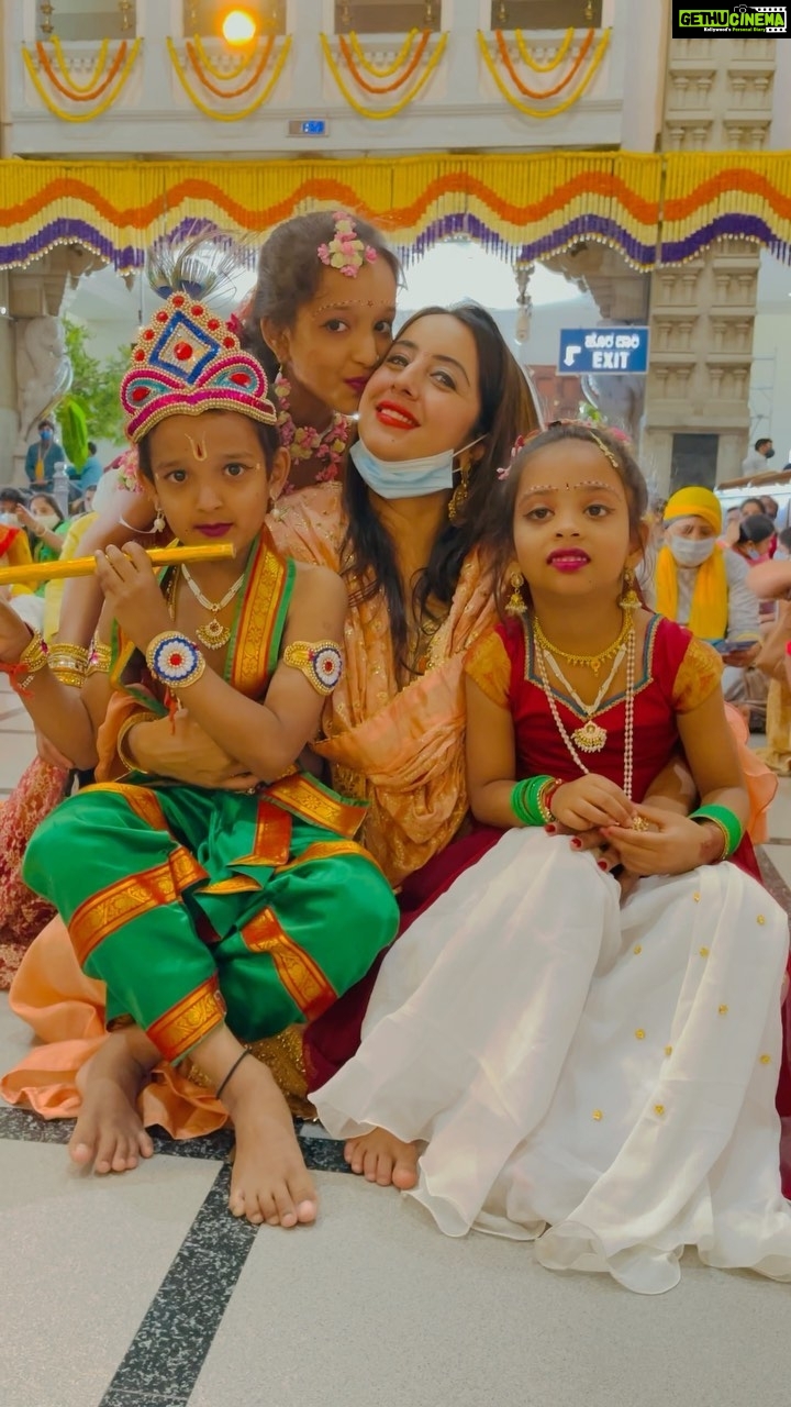 Sanjjanaa Instagram - Double Tap ❤️ Happy Krishna Janmashtami ❤️ Beautiful Salwar I’m wearing is from @rsbrothersindia . It’s always so Blissful to visit @iskcon__bangalore … @__r__s__brothers__ @rsbrothers22 #celebrityinfluencer #indianfilmactress #southindianactress #indianbrands #sanjjanaa #sanjjanaaGalrani #bujjigadu #bangloreinfluencers #hyderabadinfluencers #mirrorsluxurysalons