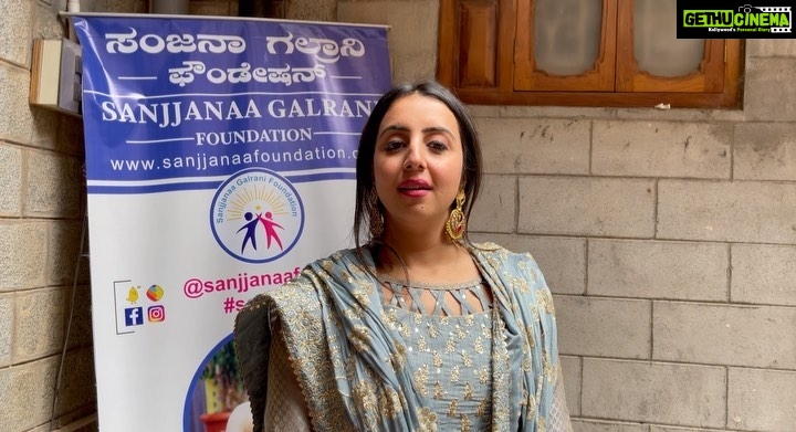 Sanjjanaa Instagram - Vaccination camp conducted by #SanjjanaaGalraniFoundation … @sanjjanaafoundation , Grand success in HAL area #banglorecity . All thanx to @nh_foundations to empower us to conduct the Successful Vaccination camp. #celebrityinfluencer #indianfilmactress #southindianactress #indianbrands #sanjjanaa #sanjjanaaGalrani #bujjigadu #bangloreinfluencers #hyderabadinfluencers #mirrorsluxurysalons. Bangalore, India