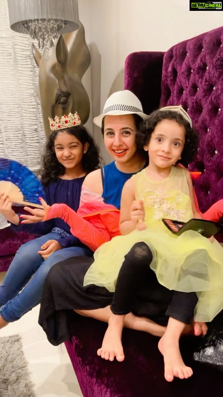Sanjjanaa Instagram - Kids are the purest form on earth ???? do you agree with me ??? …. And it’s even further better if they belong to your own family ❤️❤️❤️❤️ this is how my weekend looks like ❤️ ❤️ ❤️ ❤️ ❤️ ❤️ ❤️ #kidsreels #kidsreelsvideo #kidsreelstrending #kids #kidsfashion #celebrityinfluencer #indianfilmactress #southindianactress #indianbrands #sanjjanaa #sanjjanaaGalrani #bangloreinfluencers #hyderabadinfluencers