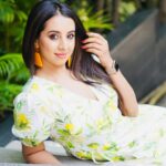 Sanjjanaa Instagram - Work towards a goal, and you’ll achieve it 💗 Dop : @mallikarjuntatikonda Hair and Makeup : @gotomirrors Check the link in bio for the photoshoot video 👆 Hyderabad