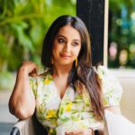 Sanjjanaa Instagram - Work towards a goal, and you’ll achieve it 💗 Dop : @mallikarjuntatikonda Hair and Makeup : @gotomirrors Check the link in bio for the photoshoot video 👆 Hyderabad