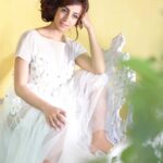 Sanjjanaa Instagram - White is my favourite colour , its perhaps the colour of my Soul … so pure …. Let’s Believe in ourself & Dream without fear. Love without limits 🤍 🤍🤍 be Unconditional in helping every one .. & believe that your here for a reason to help the once in “Need” , “ Olidhu Maadu Manushyaa , Neenu erodhuuuuu Noor Diwisaaaaa “ #sanjjanaagalrani #mondaymotivation #monday #mondaymood #outfitoftheday #white #whiteoutfit #sanjjanaa India