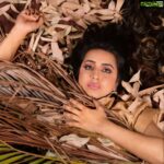 Sanjjanaa Instagram – This is the right time!!!

Let’s deeply think about the importance of saving our trees and mother nature 🌳🌴

Watch out my IGTV space today at 5PM.

#nature #love #trees #mothernature #nammabengaluru #sanjjanaagalrani  #naturelovers #karnataka #igtv #sunday #staysafe #stayhome Bangalore, India