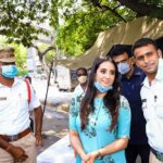 Sanjjanaa Instagram - Pics of the same event conducted in #hyderabad ... my goal is to motivate a whole lot of others who are youth to come forward and so are the people in need at such times 🙏🙏🙏 Jai ho Hyderabad