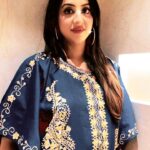 Sanjjanaa Instagram - Because it’s trending … @v_i_k_iphotography @fashiondesigner_mg MUA @dreams_makeover_ ❤️❤️❤️ Filter by sparkle by @prathik.jain Shoot managed by @bangalorefood_hunt Bangalore, India
