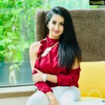 Sanjjanaa Instagram - Go through our new work www.Itsmyapp.live , Sanjjanaa Galrani’s vision to onboard at-least 1000 talents through this web portal & create employment oppurtunities.. also visit our website in bio ... and our Insta page @itsmyapp.live for more updates on the same ❤️❤️❤️ ❤️❤️❤️ one word for this pic ❤️❤️ #sanjjanaa #sanjana #glamourqueen , #swarnakhadgam #southindiancinema #sanjanagalrani #sardaargabbarsingh #bujjigadu #mujhseshaadikarogi #paraschhabra #shenaazgill . Bangalore, India
