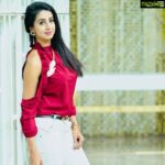Sanjjanaa Instagram - Go through our new work www.Itsmyapp.live , Sanjjanaa Galrani’s vision to onboard at-least 1000 talents through this web portal & create employment oppurtunities.. also visit our website in bio ... and our Insta page @itsmyapp.live for more updates on the same ❤️❤️❤️ ❤️❤️❤️ one word for this pic ❤️❤️ #sanjjanaa #sanjana #glamourqueen , #swarnakhadgam #southindiancinema #sanjanagalrani #sardaargabbarsingh #bujjigadu #mujhseshaadikarogi #paraschhabra #shenaazgill . Bangalore, India