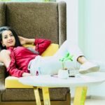Sanjjanaa Instagram - Sharing some really lovely pictures 👍👍👍 how is your Monday looking like ? Also one word for these set of pics ???? Bangalore, India