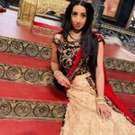 Sanjjanaa Instagram - Sharing some #throwback pics from sets of @swarnakhadgamofficial , some lovely pics by @shareefnandyala , hair & make up by @gotomirrors , clothes by @neerusindia .. ❤️❤️❤️ Ramoji Film City
