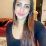 Sanjjanaa Instagram - Produced by the very prestigious banner of @yashifilms.official , directed by @kumarshares , @prashantnishant . #sanjjanaagalrani #pawansingh #sanjanagalrani #pawansingh_official_fanclub #pawansingh999 .
