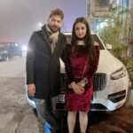 Sanjjanaa Instagram - I’m sure u have heard the super hit song #kokakoka , it’s by #badshah @badboyshah & @jassijasbir , my friend & rockstar @jassijasbir has come up with his brand new song called #merichanno on @youtube released in collaboration with @gaana , watch like & share it lovely ppl . ❤️ the song was shot in #malta & it’s a treat to watch the visual & hear the rocking audio - link in the website column in my bio . ❤️ also Inset are some pics of how I chilled with my buddy @pallavisrkian in my quick holiday to #chandigarh its a lovely city and a must visit I should say ❤️ @taj_hotel_chandigarh was a lovely stay with my mommy @anitha.reshma ❤️
