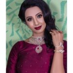 Sanjjanaa Instagram - The most beautiful thing you can wear is confidence ❤️ Shot by @shareefnandyala Jewellery @tiraabytibarumals Hair and make up by @gotomirrors #sgfoundation